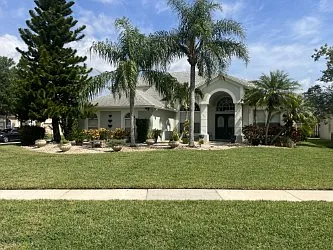 525 Lakescape Ct Photo 1
