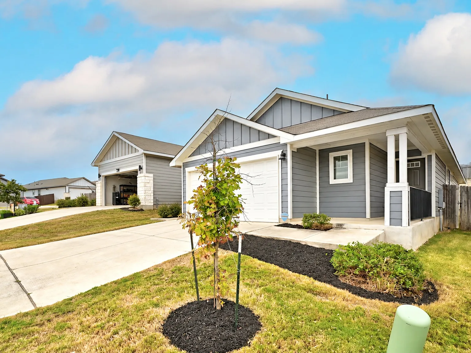 3 bed, 1400 sqft, $1,895 — Photo 3