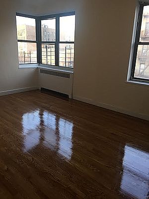 2nd image of 95 W 195th St APT 5E