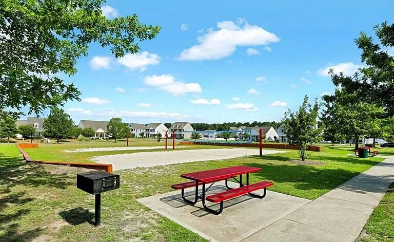 44 Hawkhorn Ct — Photo 25