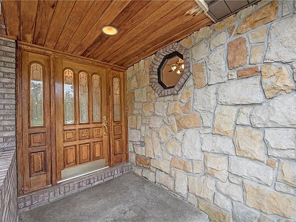 2nd image of 169 Katherine Dr
