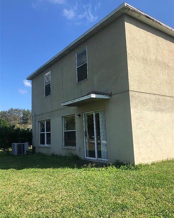 2nd image of 3914 Rollingsford Cir