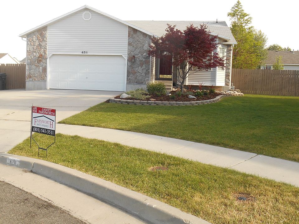 1st image of 6211 W Rock Springs Ln