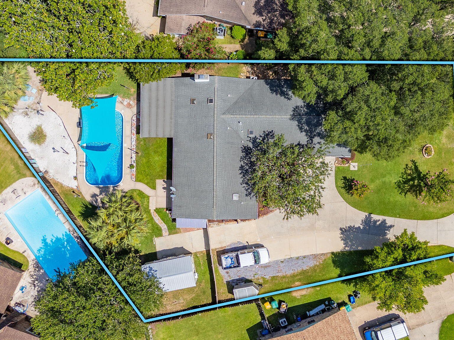 10 Lake Lorraine Cir