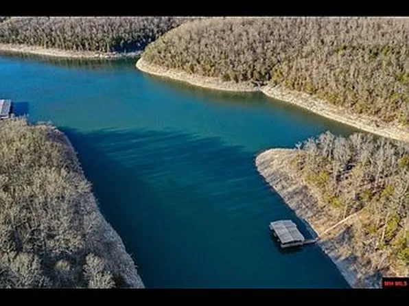 720 Woods Point Rd, Elizabeth, AR 72531