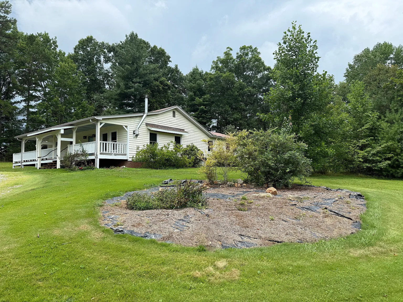 Damascus Church Rd, Long Creek — Photo 3