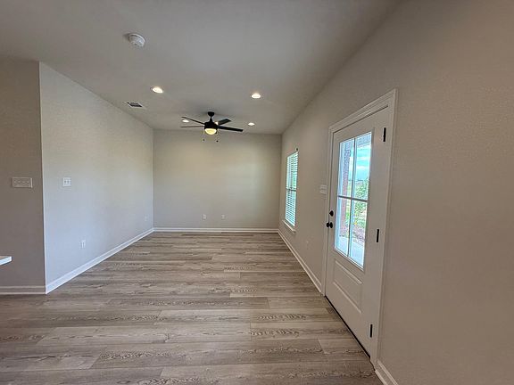 2nd image of 5329 Kramer Ct