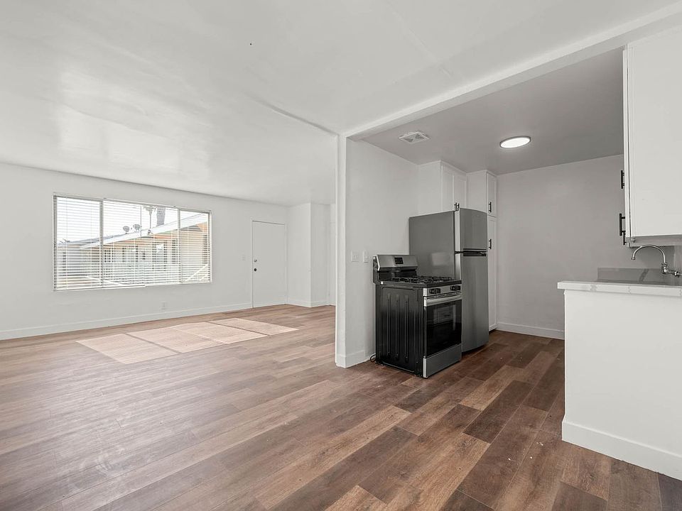 1st image of 3933 Nicolet Ave #3.0