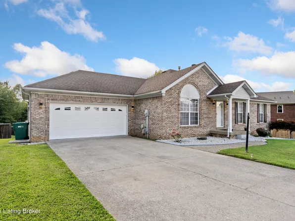 803 Auburn Oaks Dr, Louisville, KY 40214