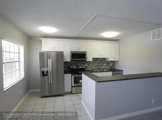 1004 Pine Dr APT 104, Pompano Beach, FL 33060