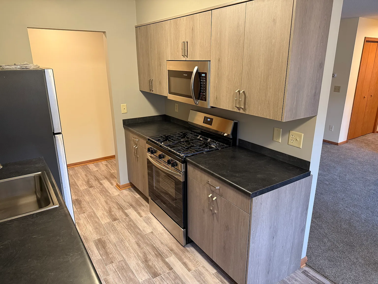 Aquila — Photo 2