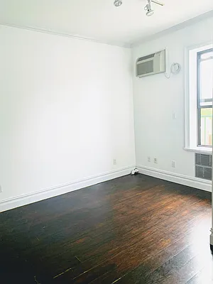 Rented by Compass | media 12