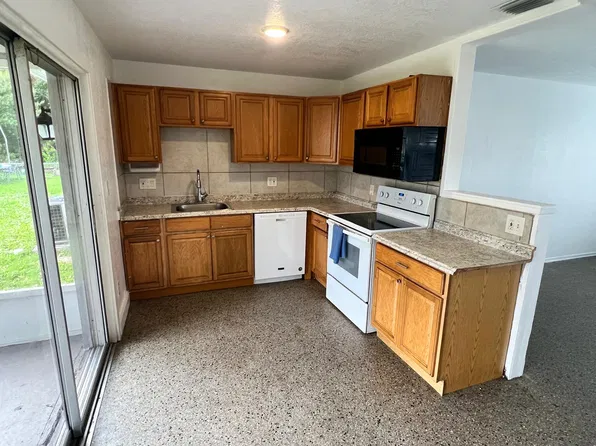 2909 Eau Gallie Blvd W, Melbourne, FL 32935