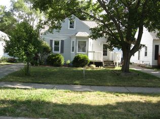 1007 Johnston St SE, Grand Rapids, MI 49507