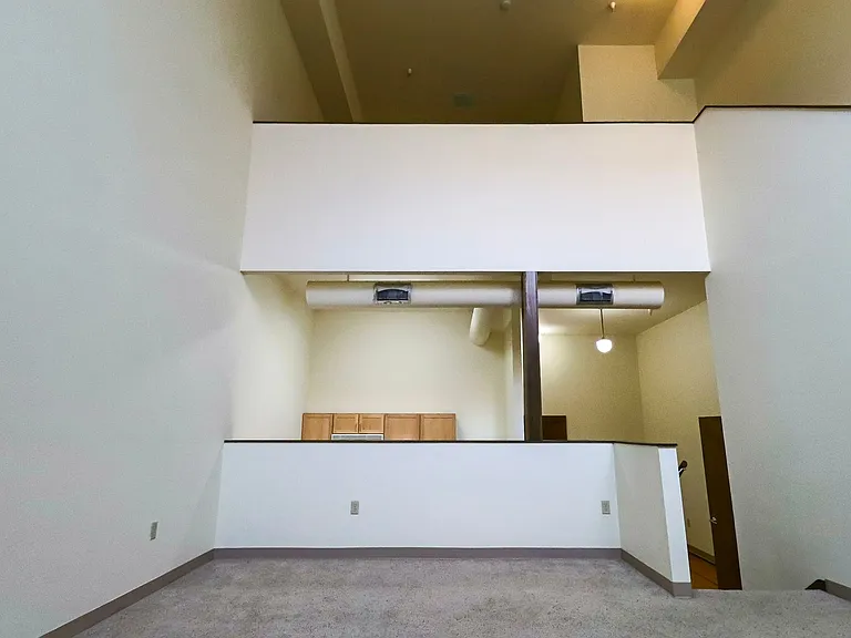 East High Apartments — Photo 103
