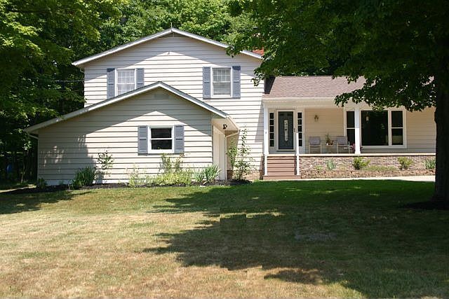 1st image of 1081 Sheerbrook Dr