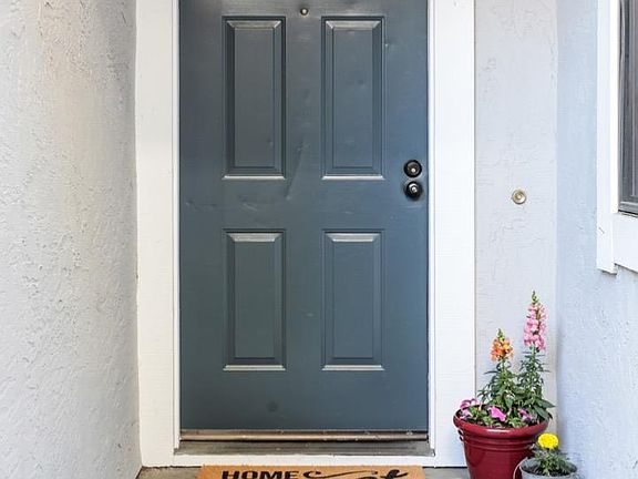 2nd image of 78 Bear Claw Way