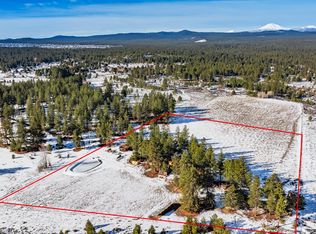 60647 Antler Rd, Bend, OR 97702