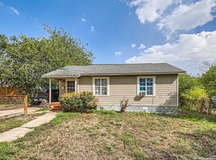 322 Loma Park Dr, San Antonio, TX 78228