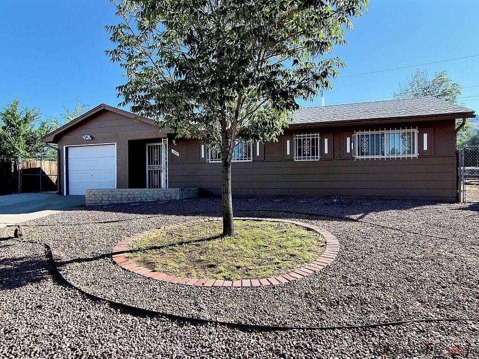 1st image of 524 Hillview Ct NE