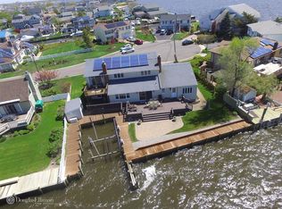 130 Bayview Ave, Babylon, NY 11702