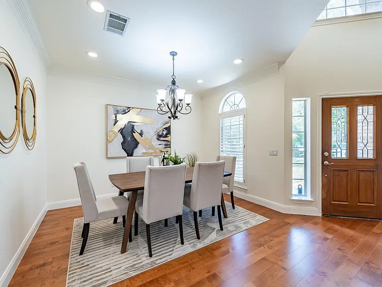 7724 Yaupon Dr — Photo 3