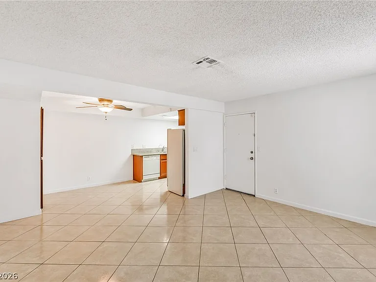 1701 E Katie Ave #1 — Photo 9