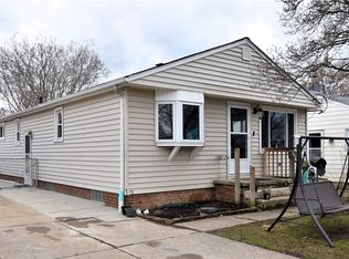 34144 Sylvia Dr, Eastlake, OH 44095