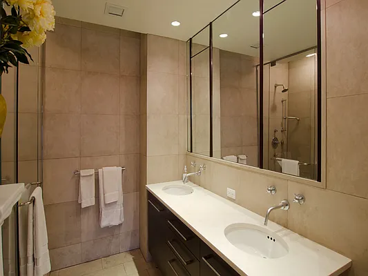 Sold by Sotheby's International Realty | media 15