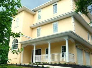 1355 N Independence Dr, Montross, VA 22520