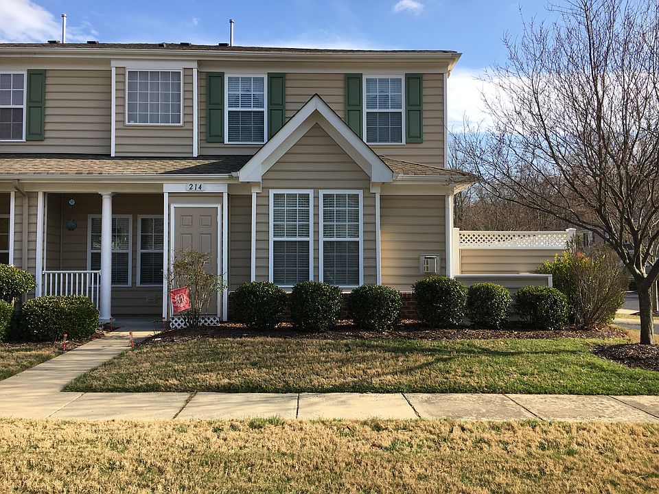 1st image of 214 Ellis Dr