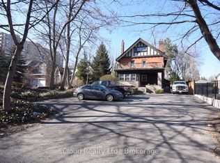 2177 Lakeshore Rd, Burlington, ON L7R 1A5