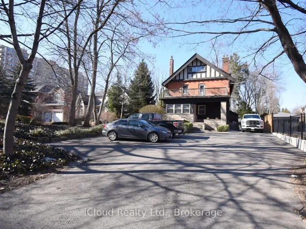 2177 Lakeshore Rd, Burlington, ON L7R 1A5