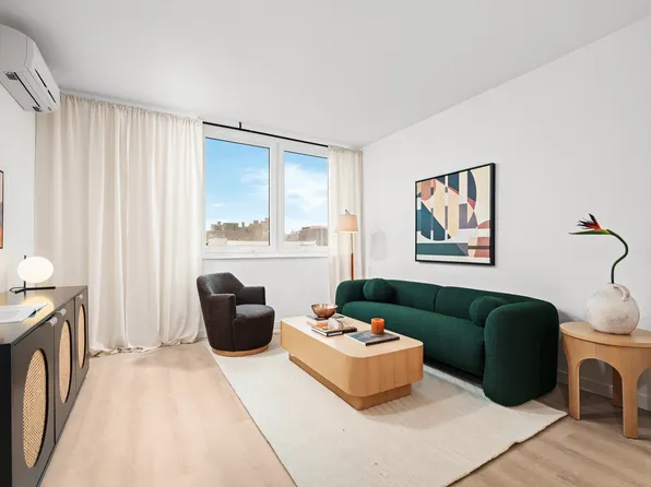 126 Sandford Street image 2 of 27