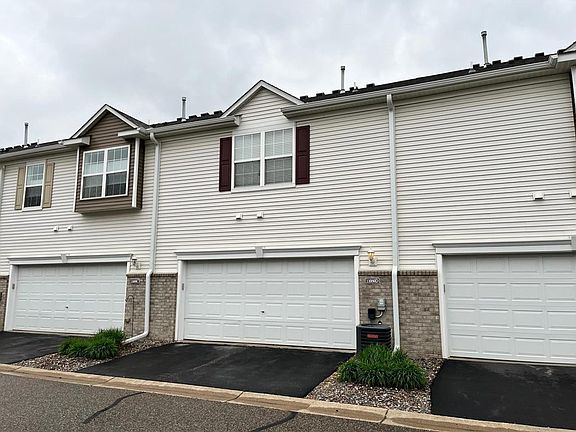 2nd image of 11331 Aberdeen Cir NE