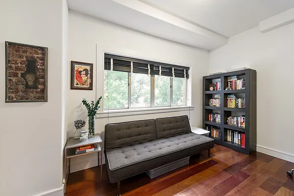 Sold by Nest Seekers International | media 10