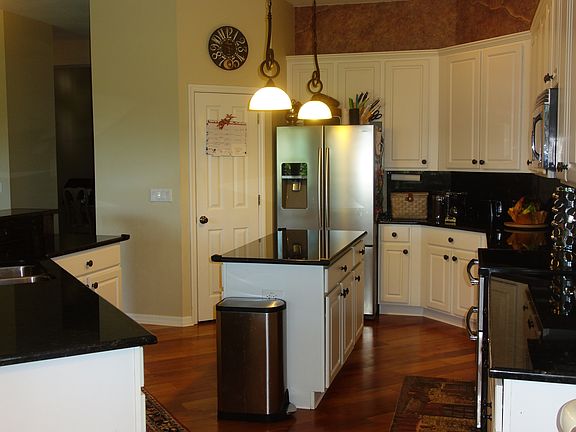 4th image of 18109 Sugar Brooke Dr