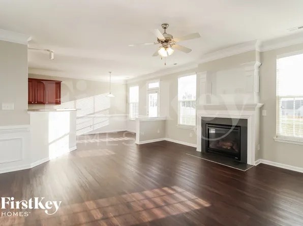 124 Fining Ct, Lexington, NC 27295