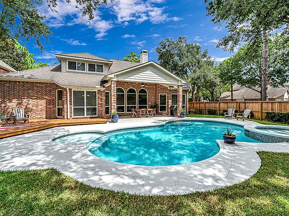 2nd image of 22103 Glen Arden Ln