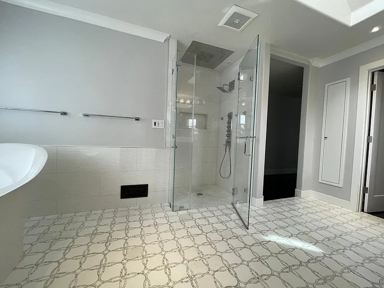 1350 Harker Ave — Photo 12