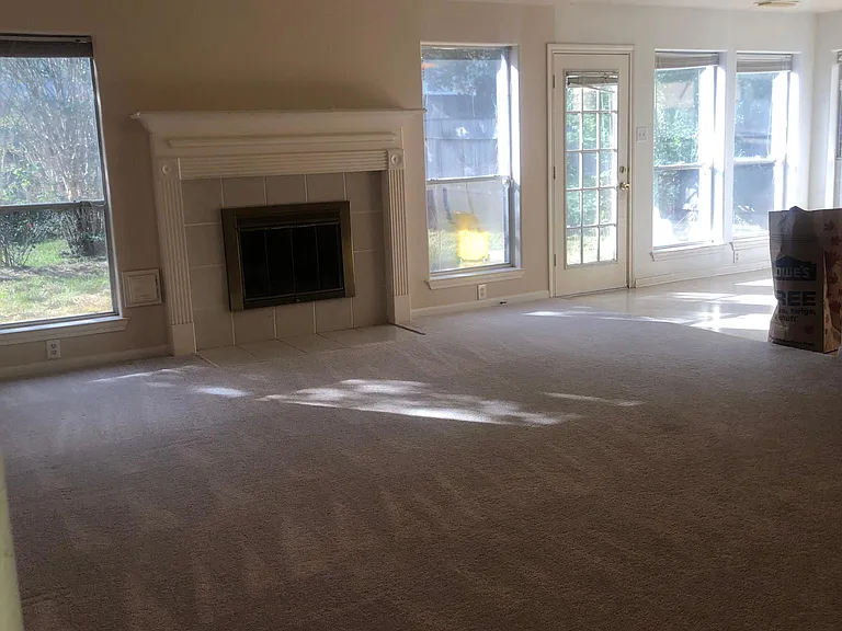 5327 Devon Green Dr — Photo 18
