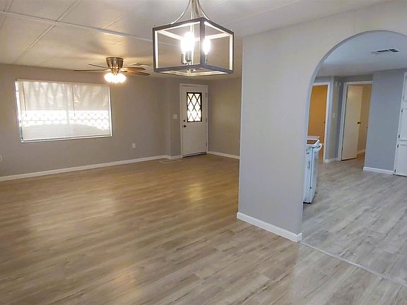 4th image of 7416 E Arbor Ave