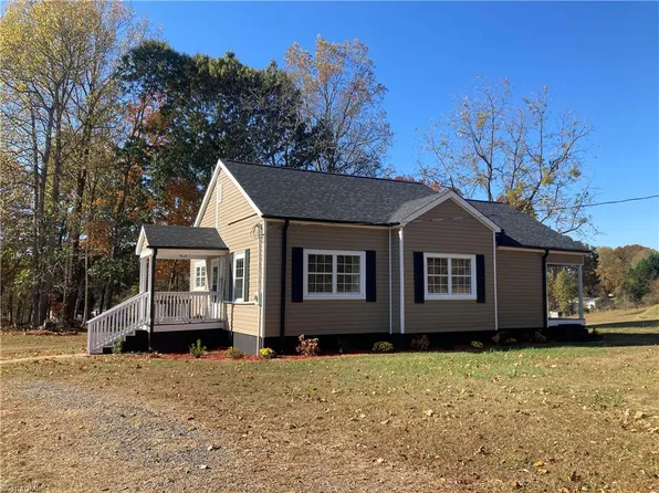 2105 Us Highway 64 W, Mocksville, NC 27028