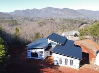 410 Boulder Rdg, Lake Lure, NC 28746