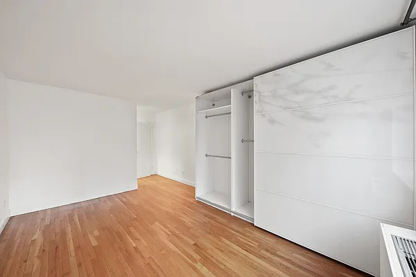 Rented by Oxford Property Group | media 5