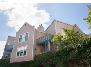 1710 SW Harbor Way UNIT 201, Portland, OR 97201