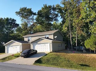 12032 Hudgens Rd, Marion, IL 62959