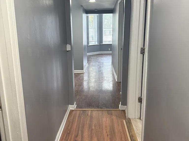 2 Floor — Photo 11