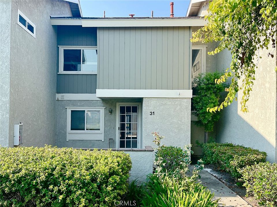 1st image of 31 Wintergreen