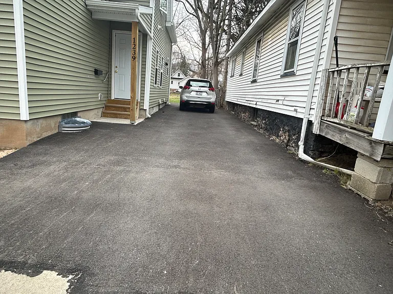 1239 S Plymouth Ave — Photo 21